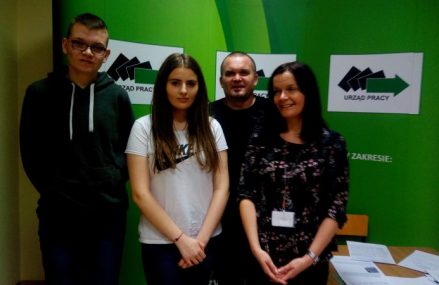 Świetna perspektywy na rynku pracy dla LOGISTYKÓW i MECHANIKÓW POJAZDÓW SAMOCHODOWYCH